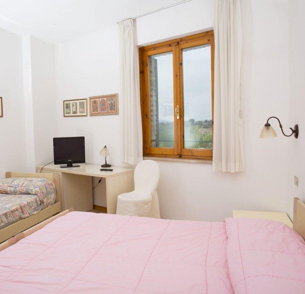 Hotel I Tigli Albergo Diffuso Corinaldo Eksteriør bilde
